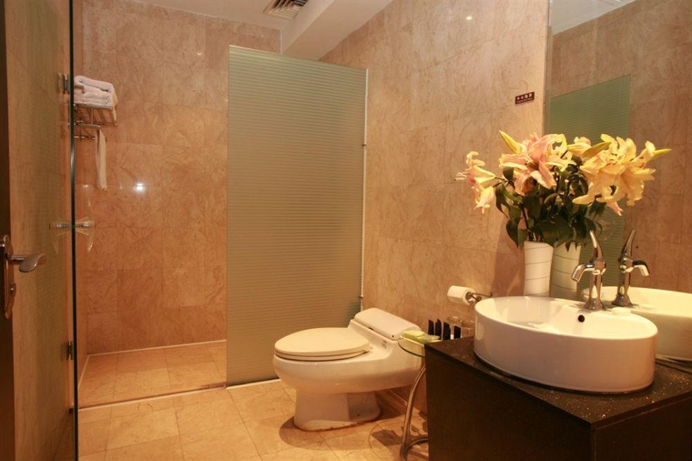 Base-Sanlitun Serviced Apartment Pekin Dış mekan fotoğraf